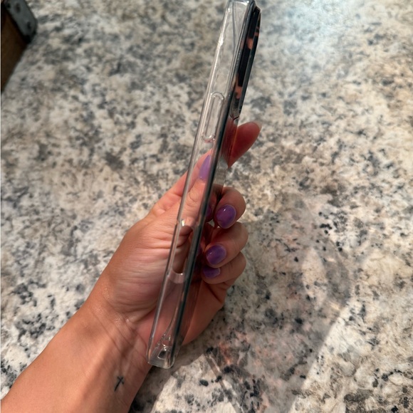 Kate Spade Tortoise Shell Phone Case - Picture 3 of 3